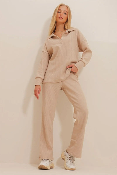 Lounge Set - Long Sleeve - Flared Pants - Two-Piece Set - Women's Loungewear-Grace Aura